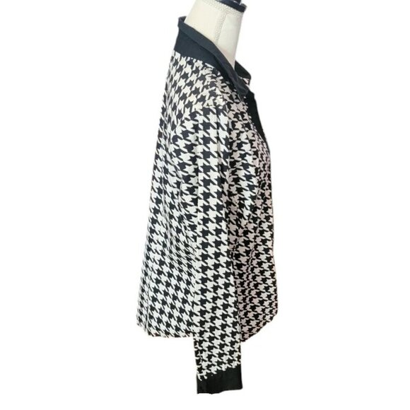Worthington Black and White Houndstooth Design Long Sleeve Blouse in Size 8 - Picture 4 of 5